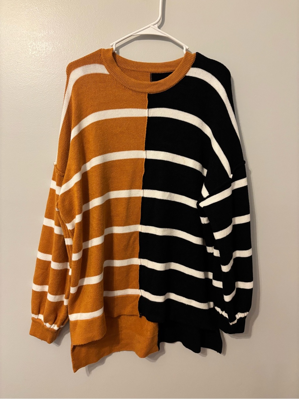 Striped Colorblock Oversized Sweater - Black & tan